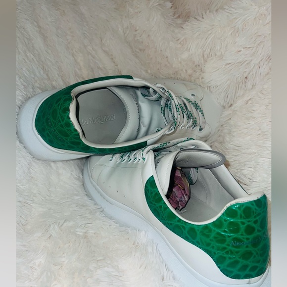 Men’s Authentic Alexander McQueen Shoes - Picture 16 of 16